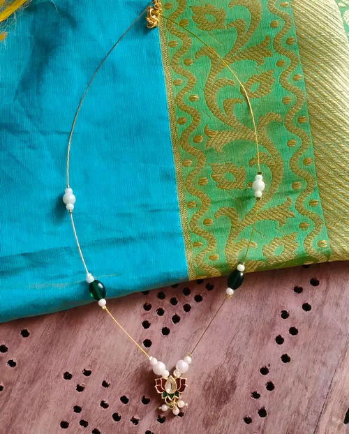 Invisible Chain - Lotus Pendant